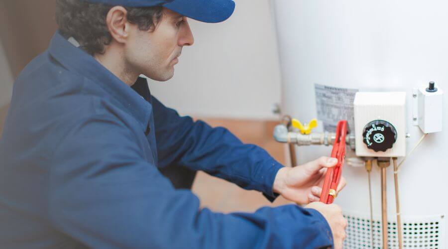 Professional same day plumber in Mechanicsburg, IL